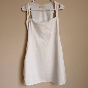 Elegant White Mini Dress